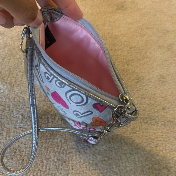 COACH Wristlet - Picture 6 of 9